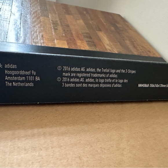 Brand new- Men’s Adidas AG Trefoil logo and the 3 stripes mark - Picture 10 of 11